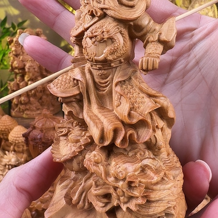 柏木（崖柏）玉龙二爷