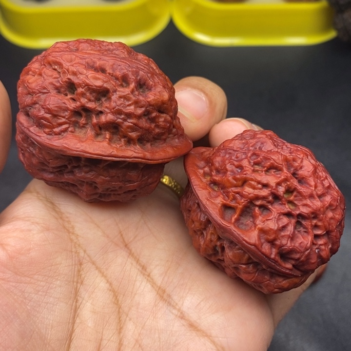 文玩核桃吊坠42尺金蟾王