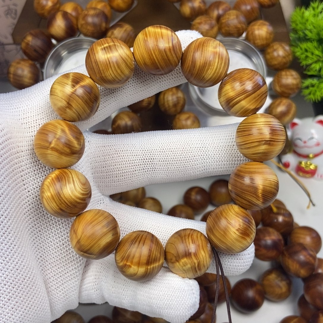 柏木（崖柏）把件1.8黄金龙胆纹手串