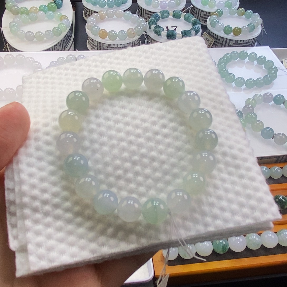 定制翡翠未镶嵌翡翠卡10