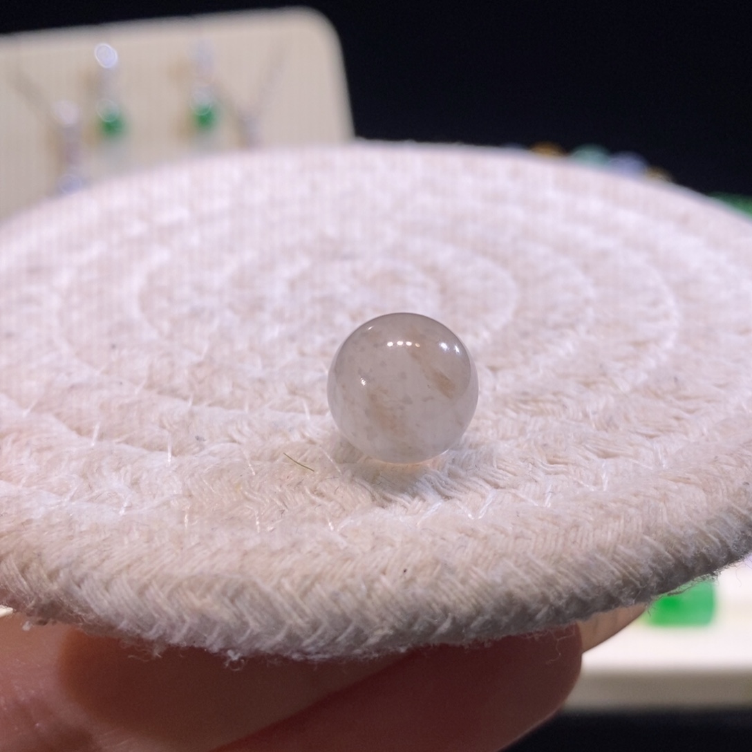 翡翠未镶嵌颈饰翡翠高冰茶珠12mm