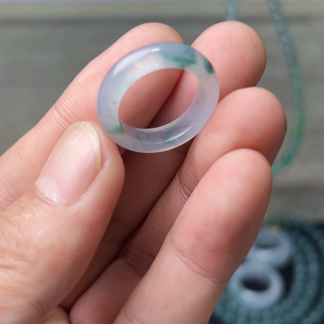 定制翡翠未镶嵌圈口15号