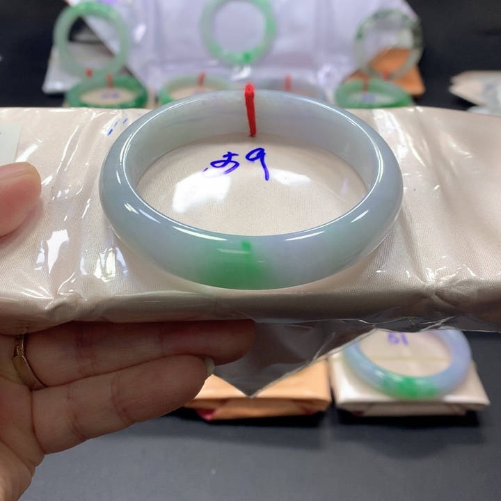 未镶嵌手镯翡翠59圈口