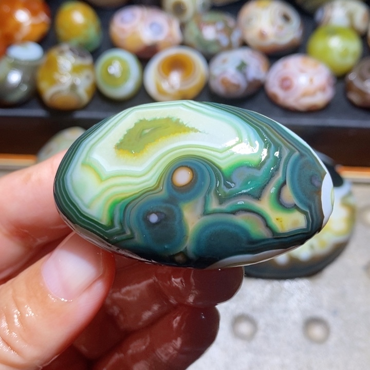未镶嵌玛瑙/玉髓珠宝半成品196