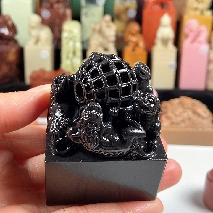 云南石王****家云南石印章