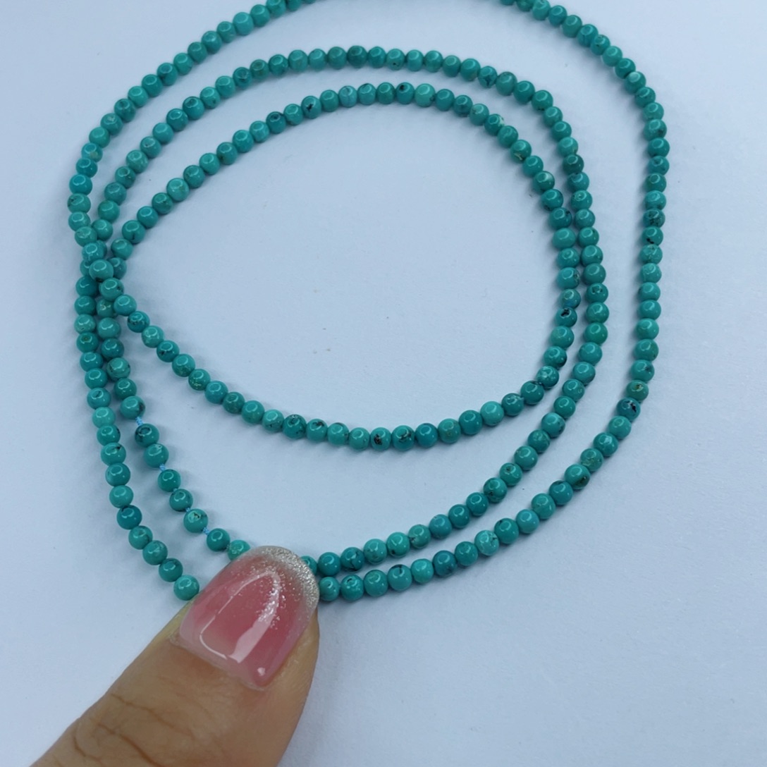 绿松石颈饰未镶嵌