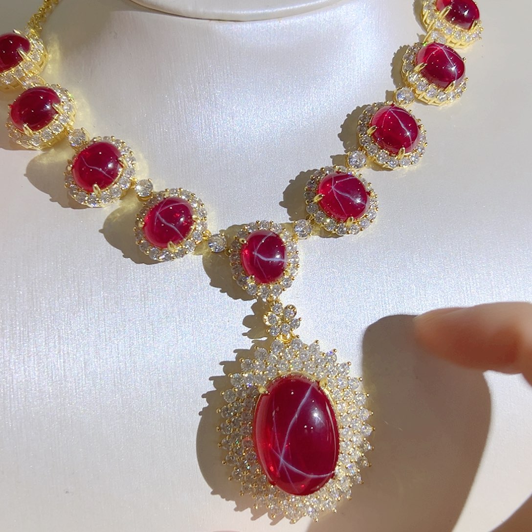 花岗石钨合金红色蓝色吊坠