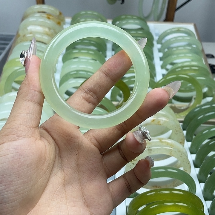 宿****蛇纹石玉合金手镯