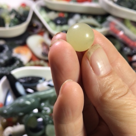 未镶嵌和田玉手机链14圆珠