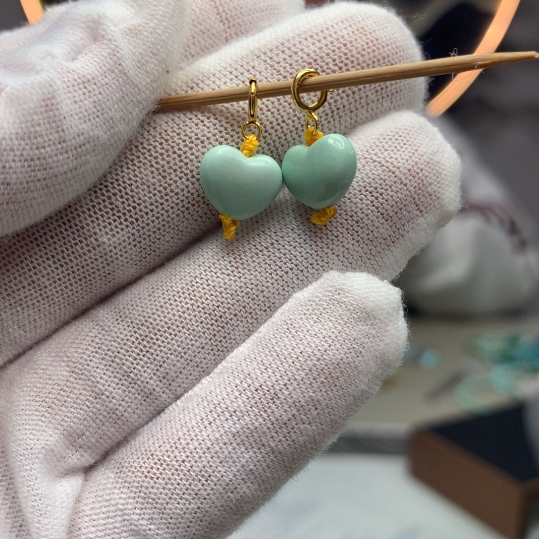 绿松石挂件未镶嵌