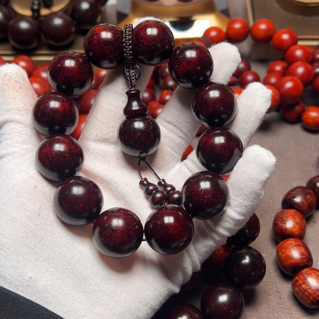 凯***歌木2.0紫檀底爆金星