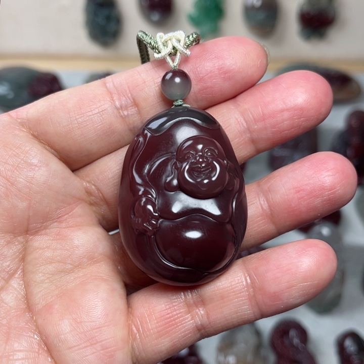 玛瑙/玉髓颈饰未镶嵌镜*