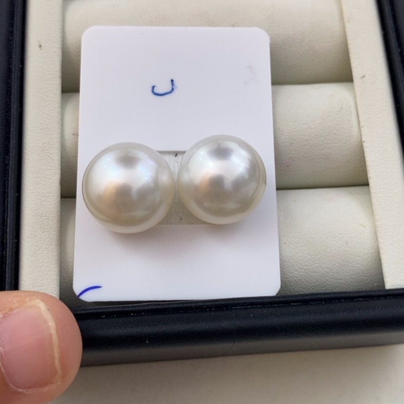 【闪购商品】未镶嵌裸珠海水珍珠皓*