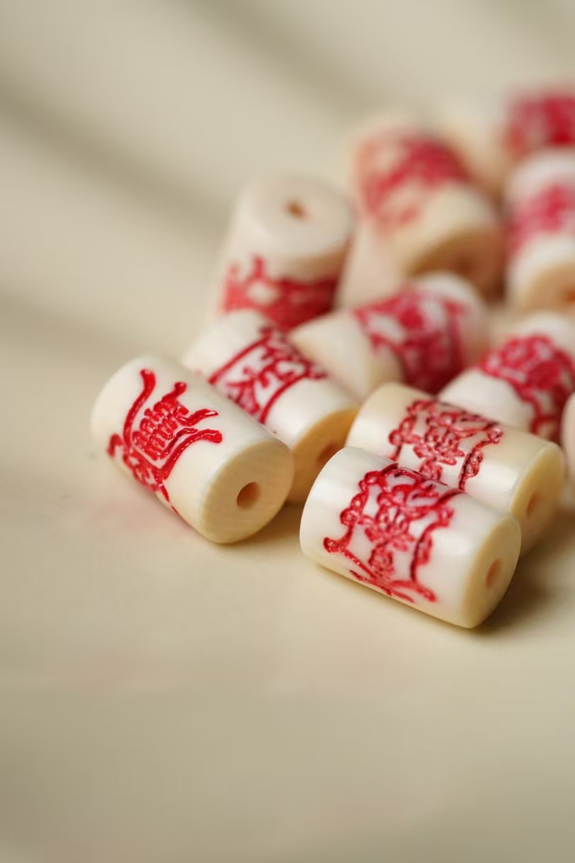 猛犸牙雕刻【财神符】配饰，代表五路财神。