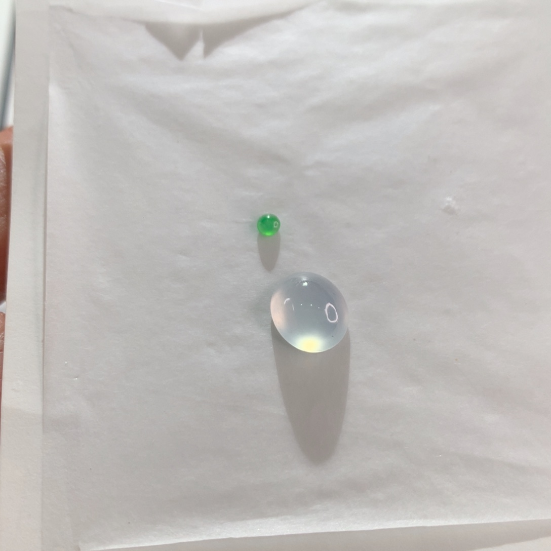 浙***晏翡翠未镶嵌戒指缅甸A货翡翠蛋面