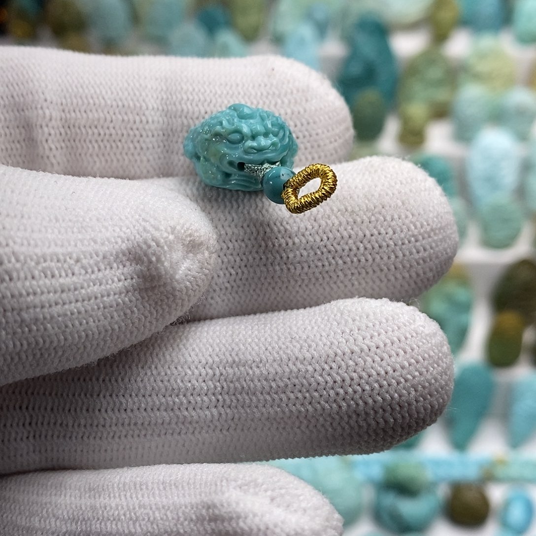 绿松石绿松石未镶嵌