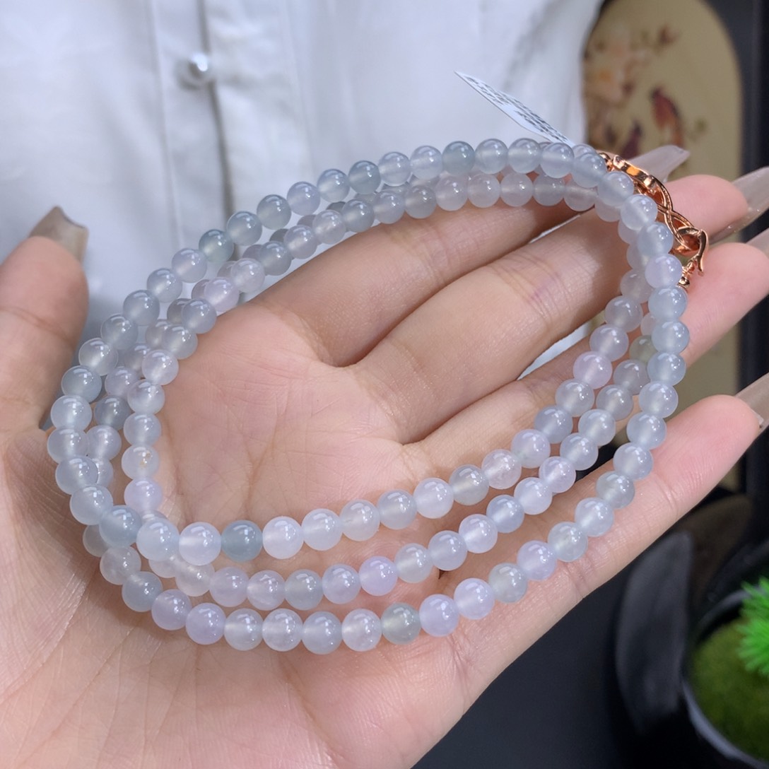 翡翠手链未镶嵌卡5.1冰种淡蓝底