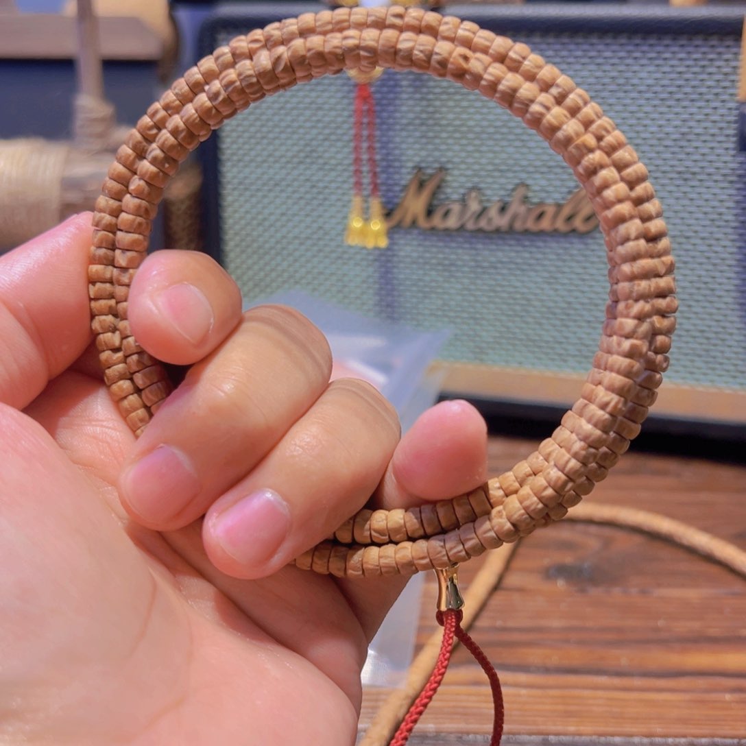 柏香籽/百香籽吊坠维*?