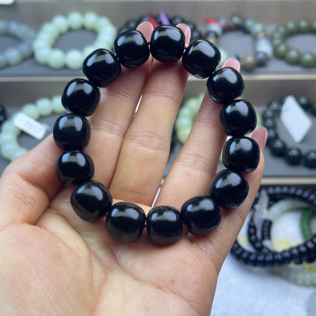 和田玉手链未镶嵌