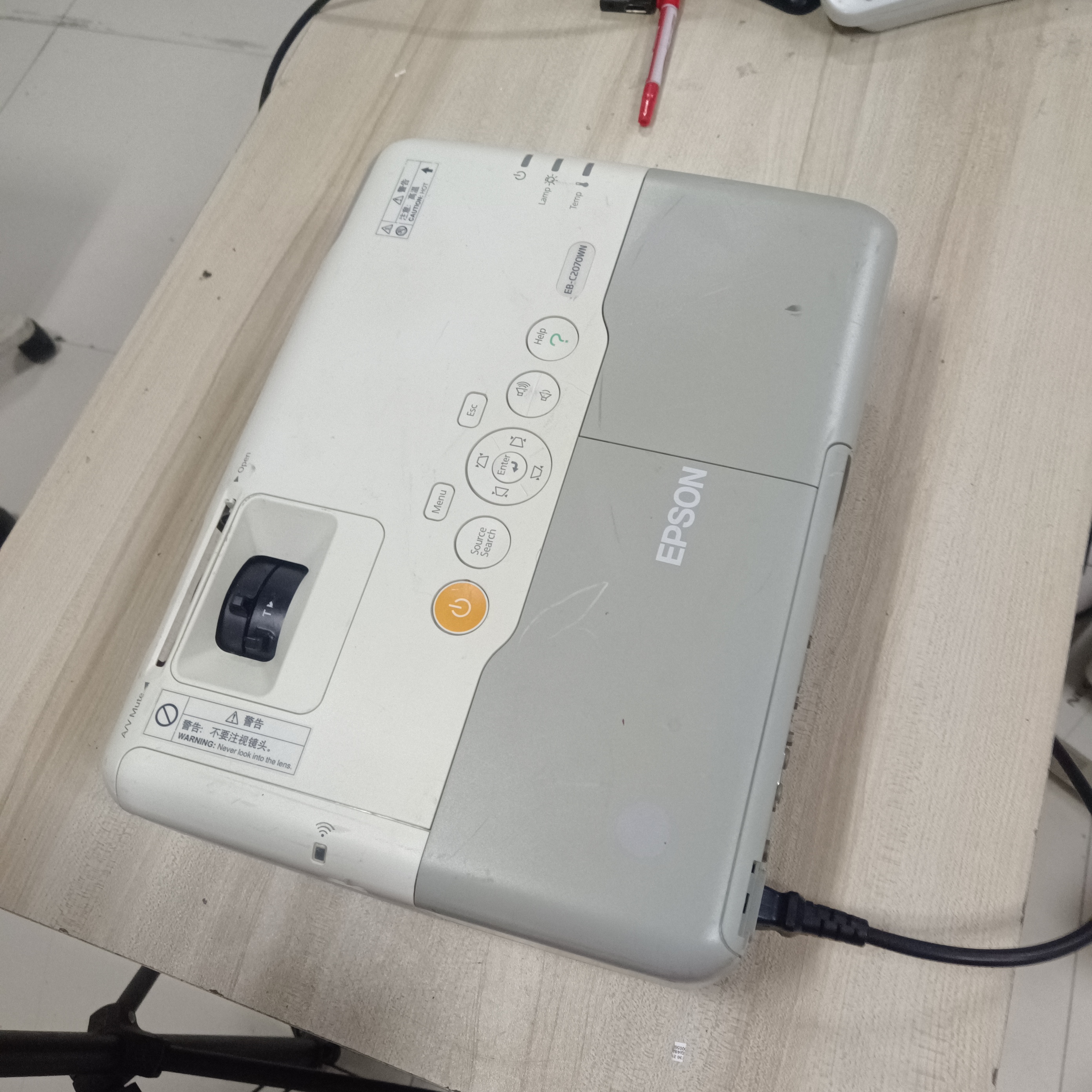 9新 Epson/爱普生 二手爱普生投影仪运费自理