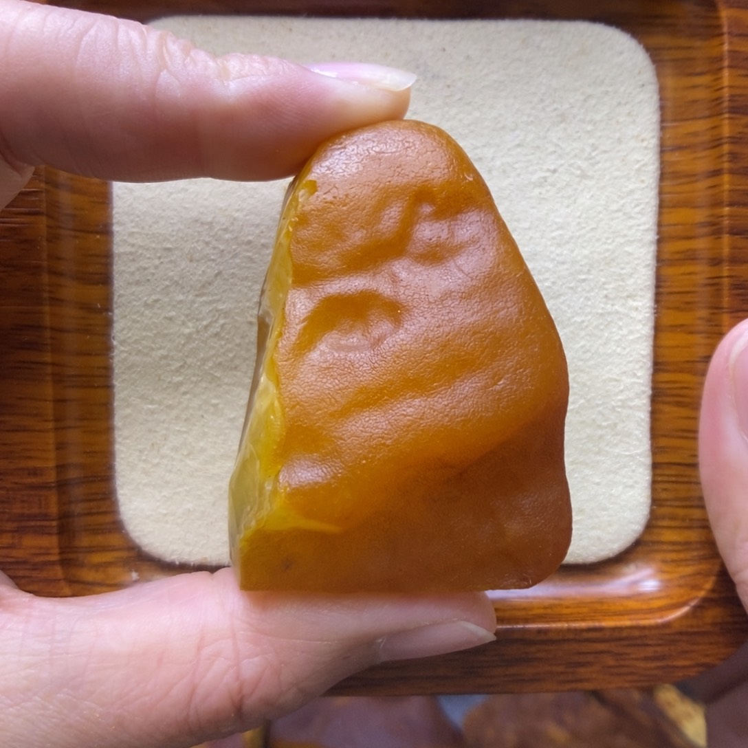 定制琥珀未镶嵌敏