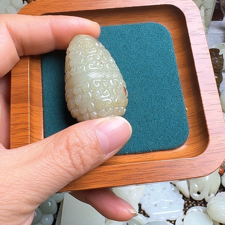 烟***瓷片新号开播瓷盘一件