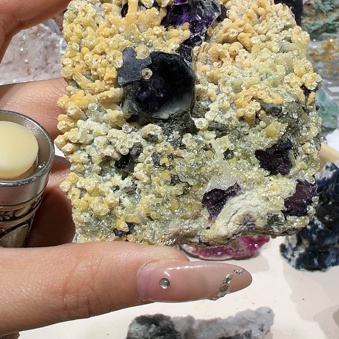 石材内蒙银都莹石