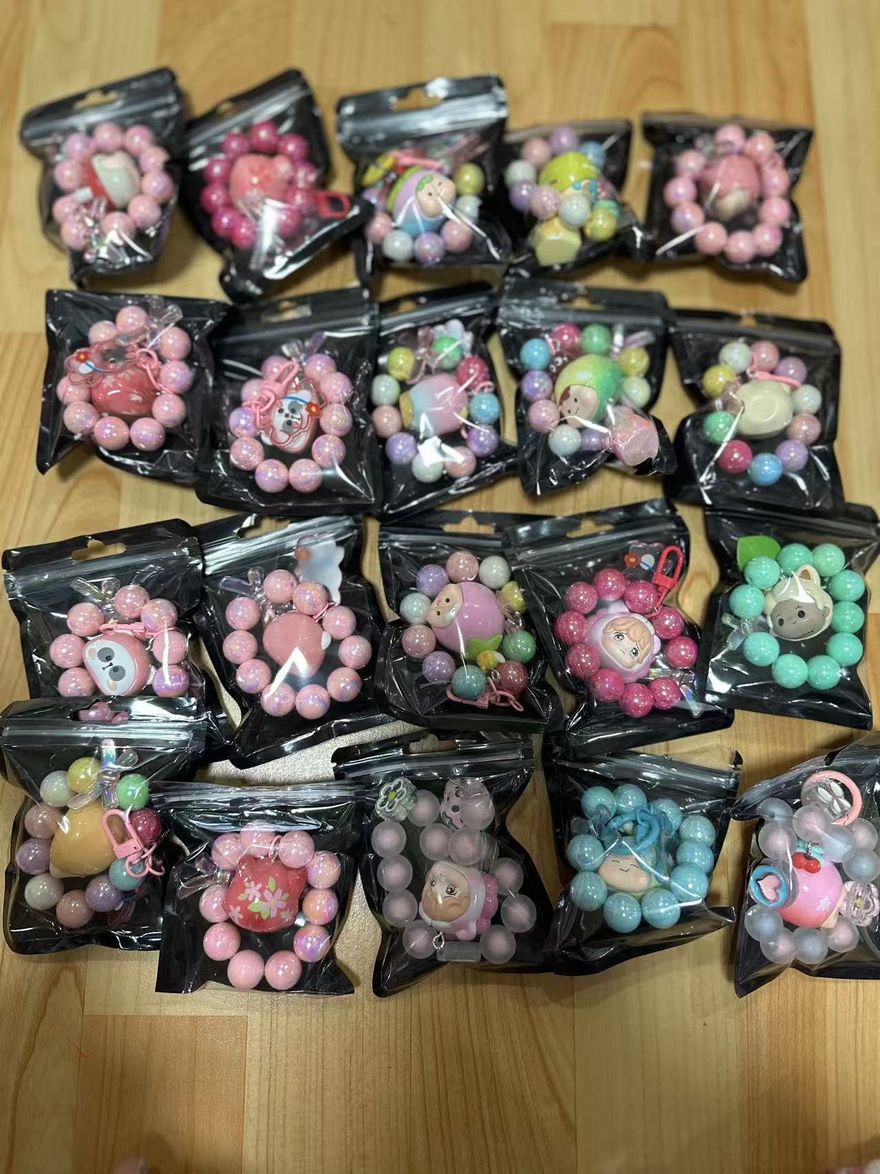 猜猜精致可爱萌粒钥匙扣