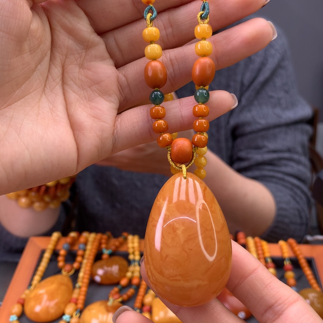 蜜蜡颈饰未镶嵌水滴