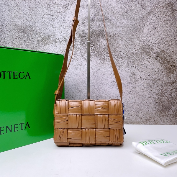 95新/葆蝶家/包包/250216SK0019