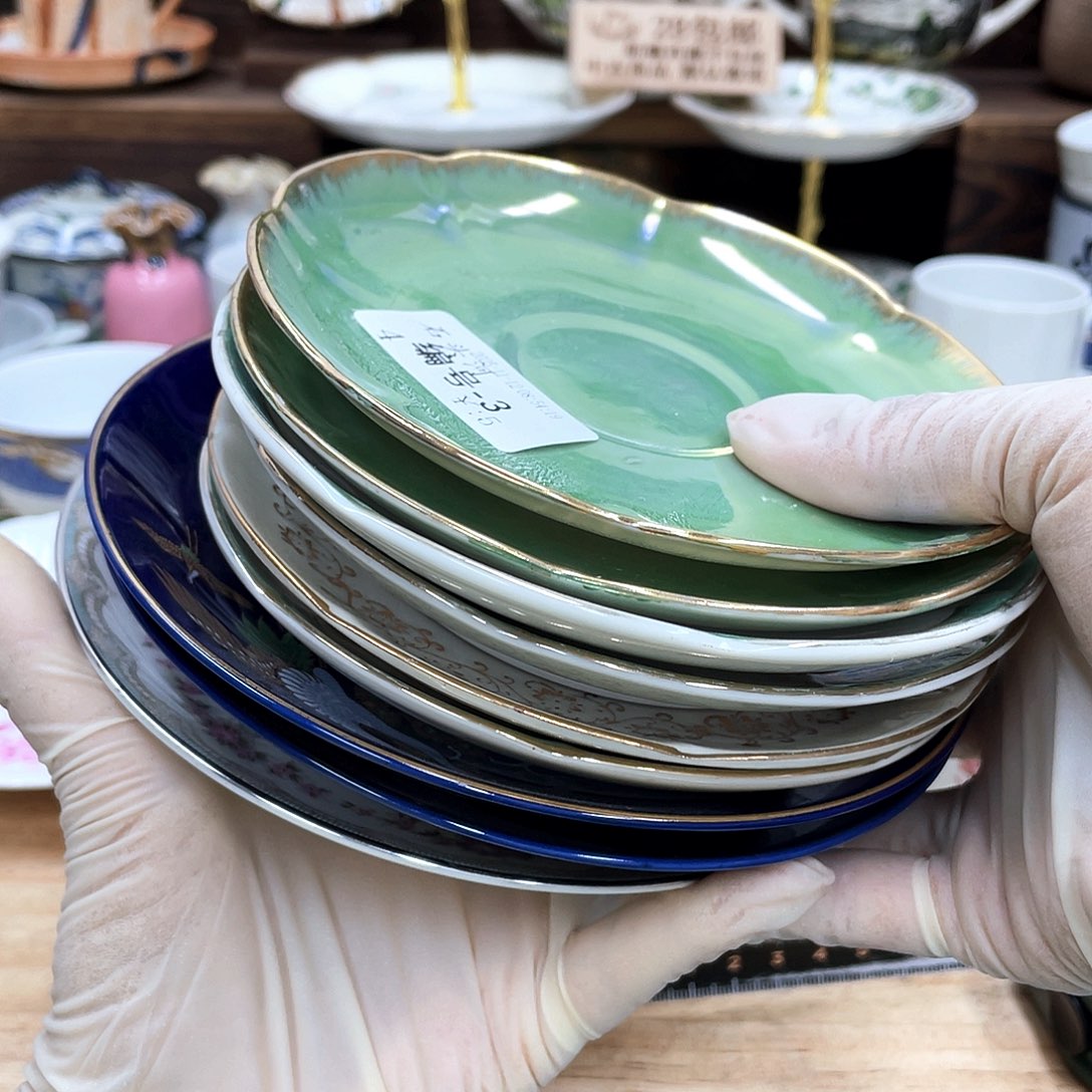 石***河鹿屋家的美丽咖啡杯