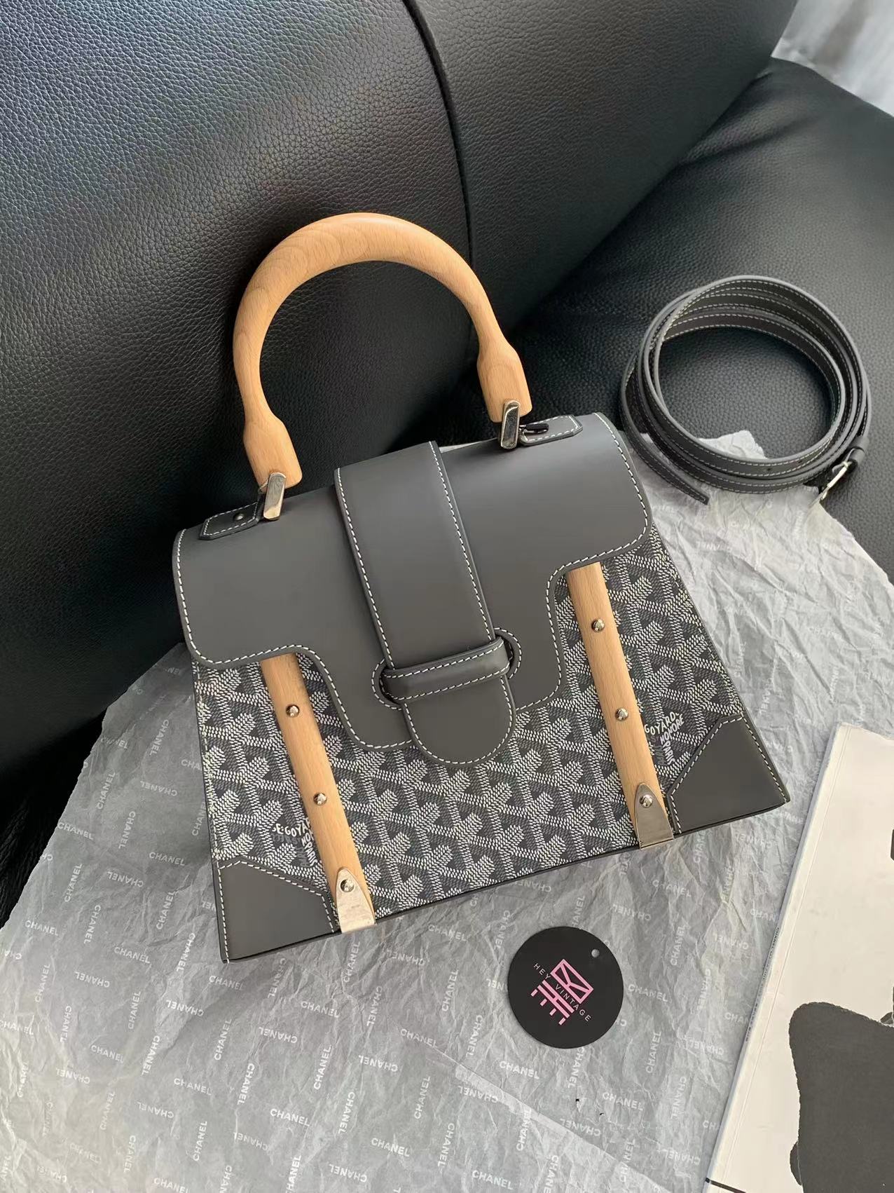 95新 Gaoy/戈雅 灰色硬盒包西贡  12934449