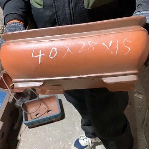 紫砂花盆手工制作