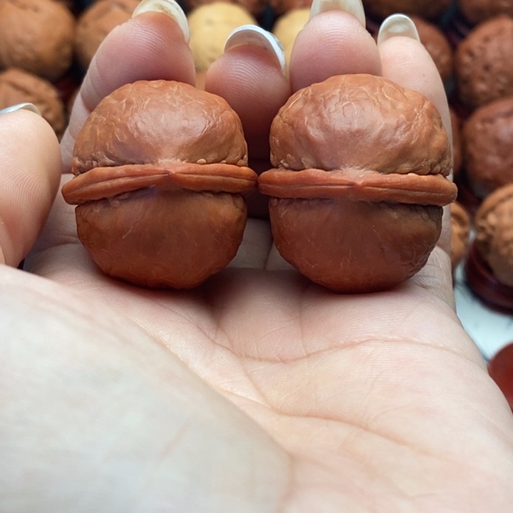 核桃精品文玩核桃手捻龙胆