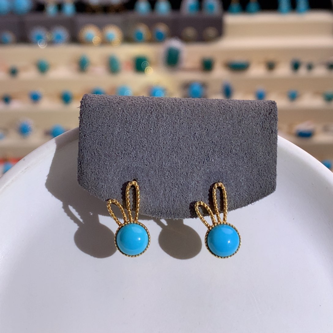 18K金镶嵌绿松石高瓷蓝小兔子耳钉