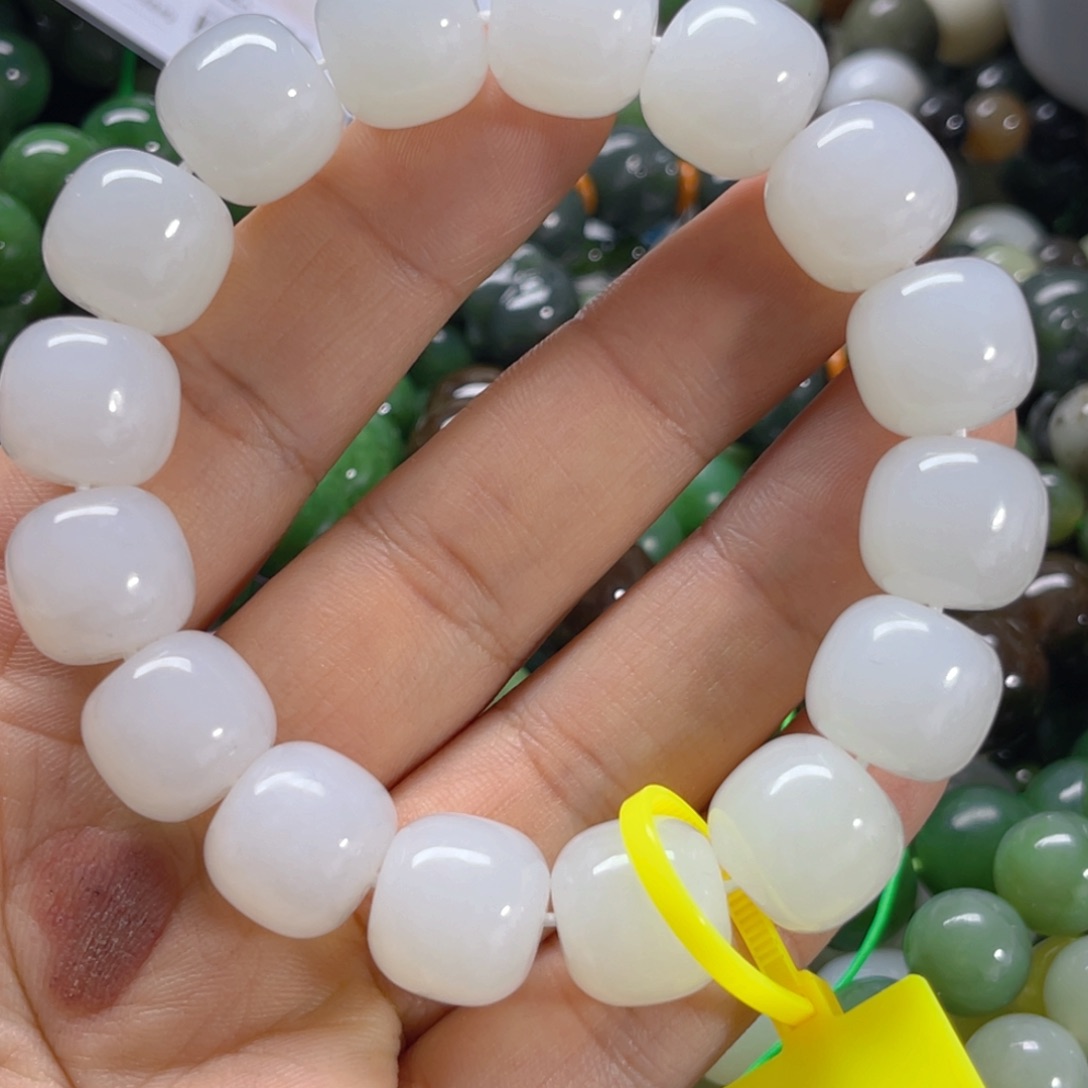 手链未镶嵌和田玉