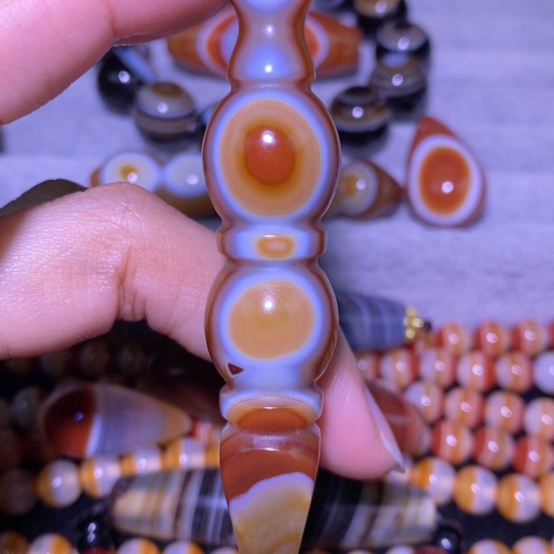 玛瑙/玉髓未镶嵌颈饰