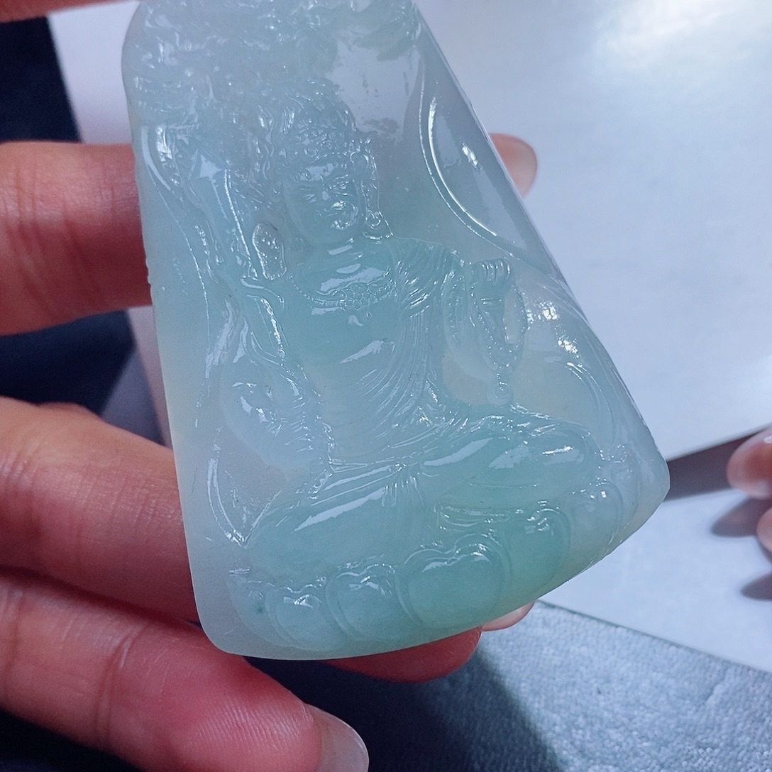 小***氏定制翡翠未镶嵌翡翠