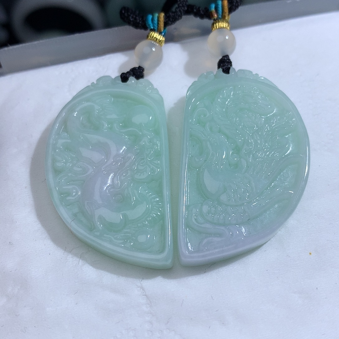 翡翠未镶嵌颈饰747