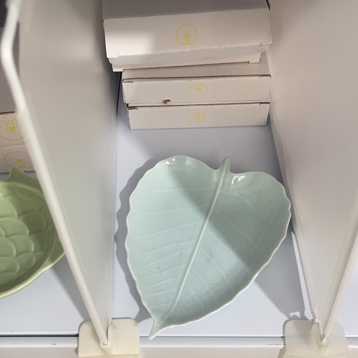 福利待遇多多哦哦哦