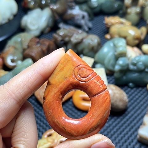 白玉菩提吊坠摆件