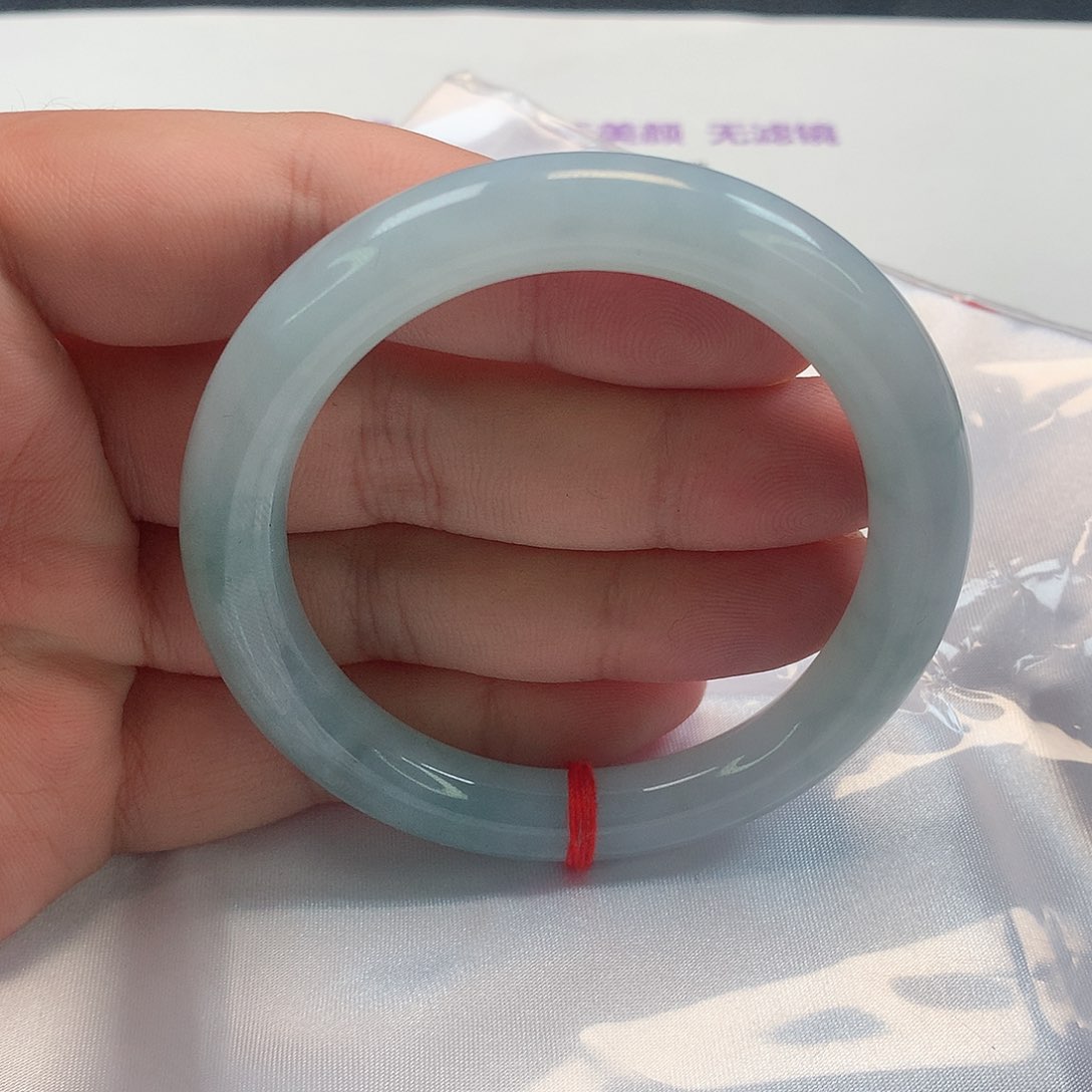 翡翠手镯（圆镯）未镶嵌257号