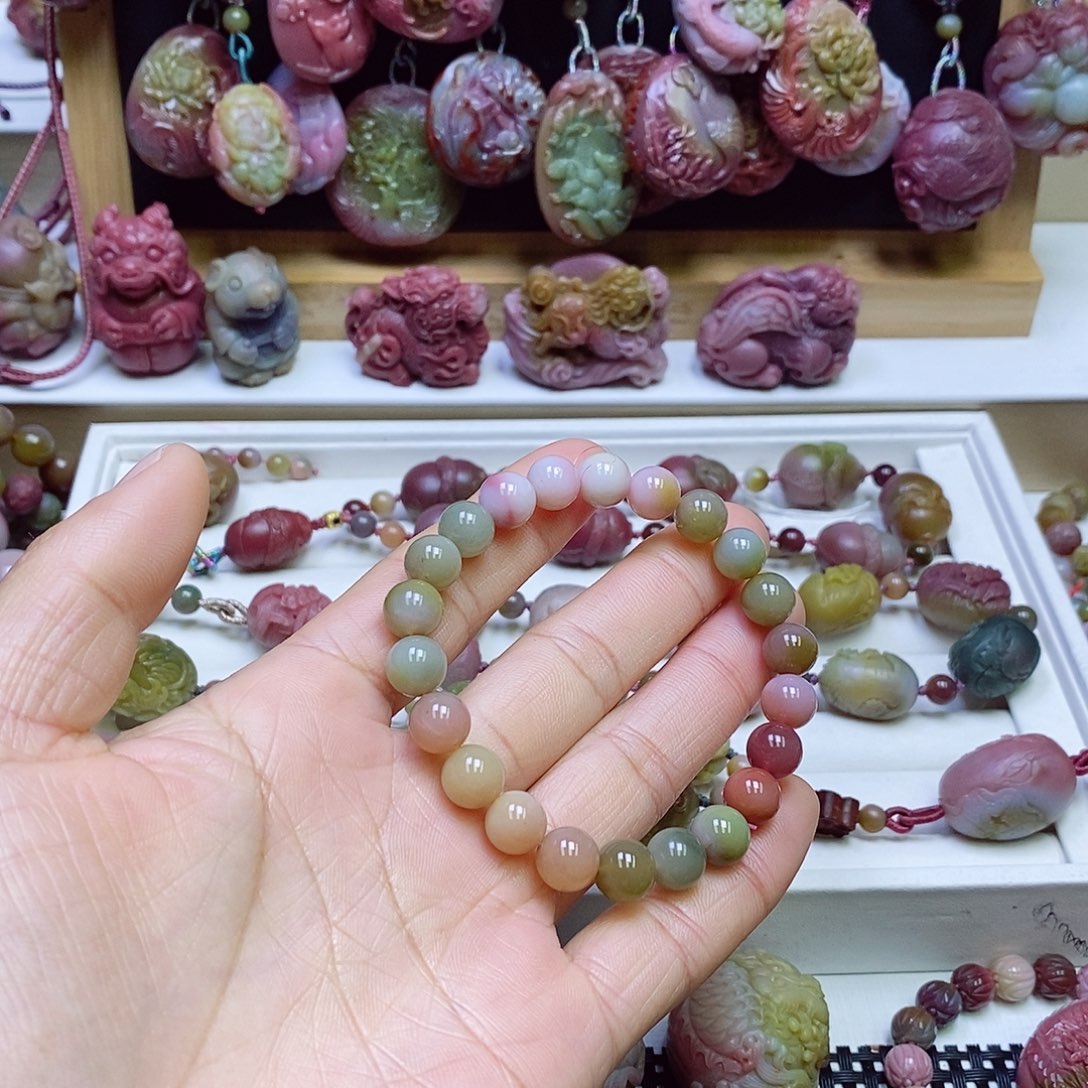 玛瑙/玉髓盐源玛瑙手链未镶嵌