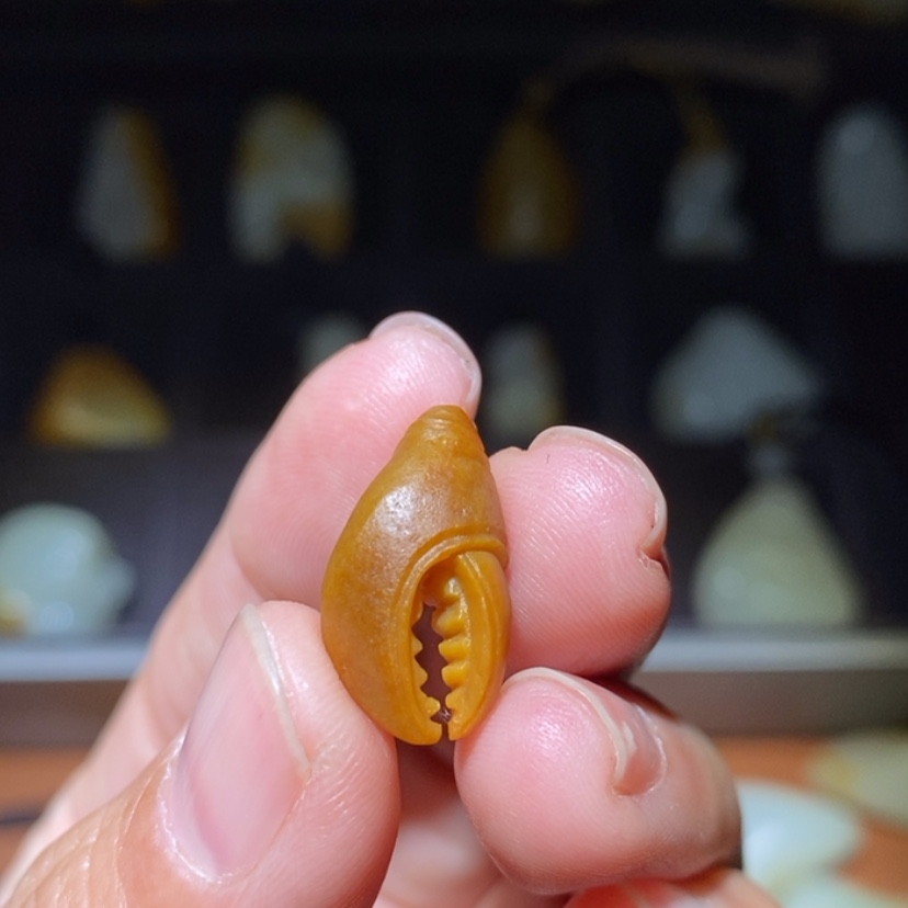 【闪购商品】吊坠(不含链)未镶嵌和田玉