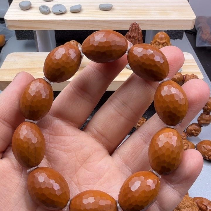 橄榄核手串/手链猴*橄榄核雕刀痕素珠