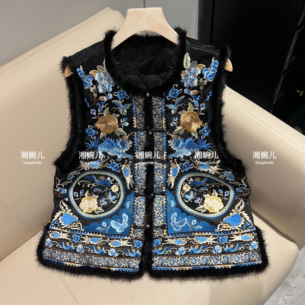 2025冬新款『西楼』高端设计感时尚国风新中式加棉刺绣水貂毛马甲女
