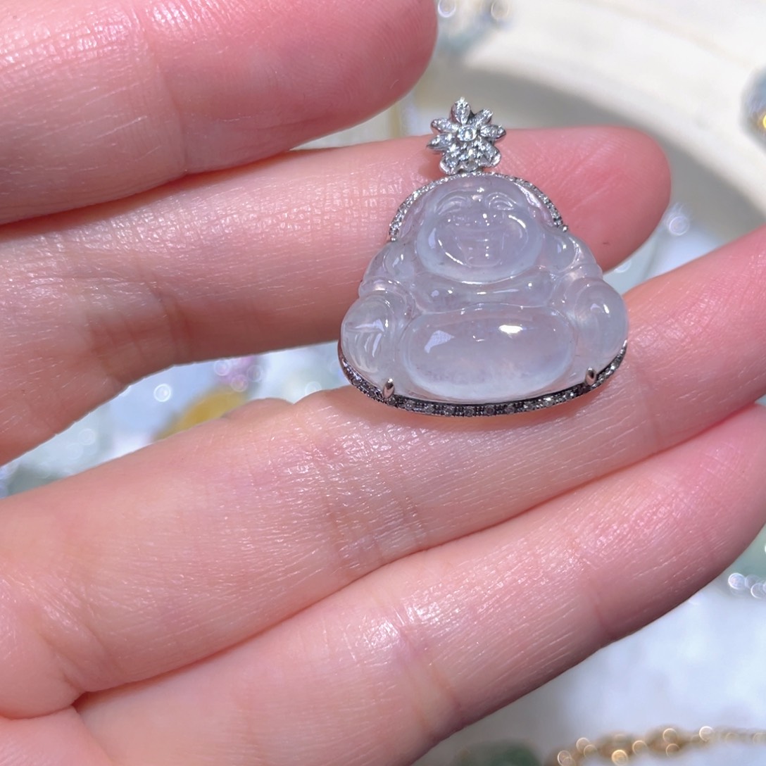 翡翠颈饰18K金镶嵌翡翠