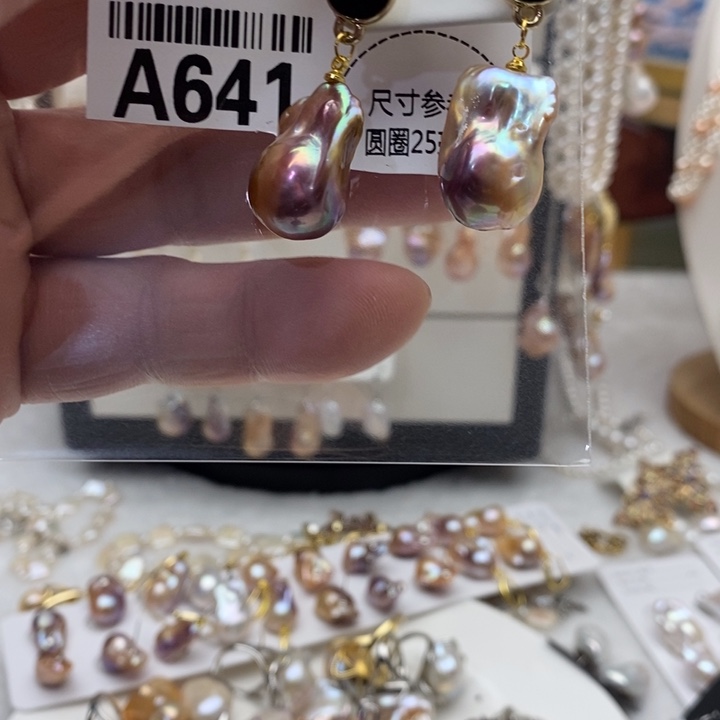 颈饰淡水珍珠钛钢641