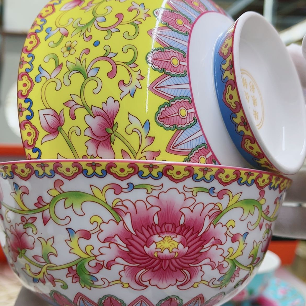 【闪购商品】骨瓷6寸2个………………………………