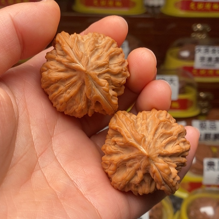 吊坠文玩核桃吉*龙门